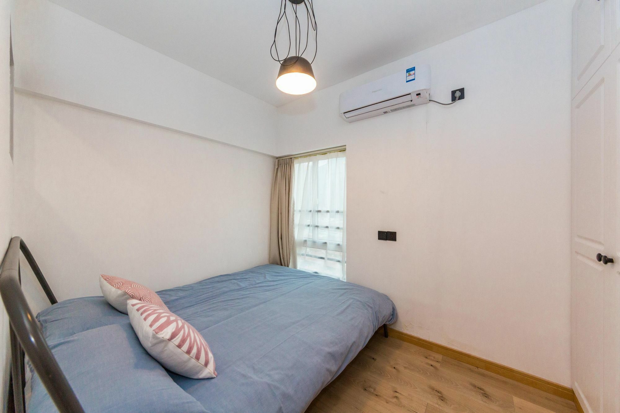 Henry'S Apartment - South Maoming Road Shanghai Exterior foto